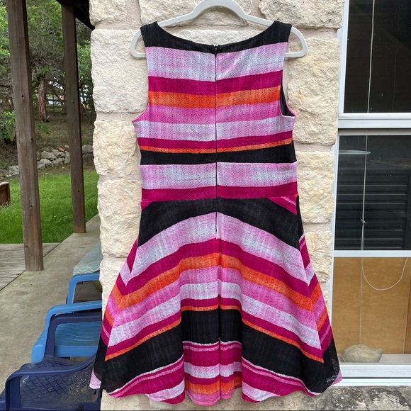 Julian Taylor New York Sleeveless Striped Dress - Picture 3 of 11
